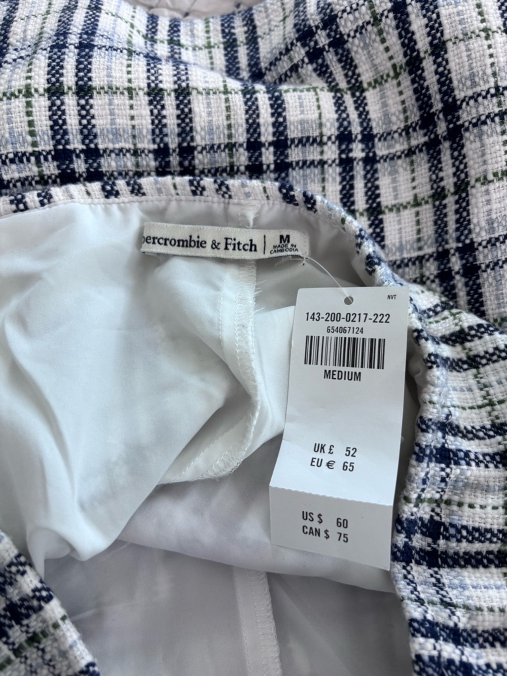 Abercrombie & Fitch Navy, White and Green Plaid Set - Picture 9 of 11